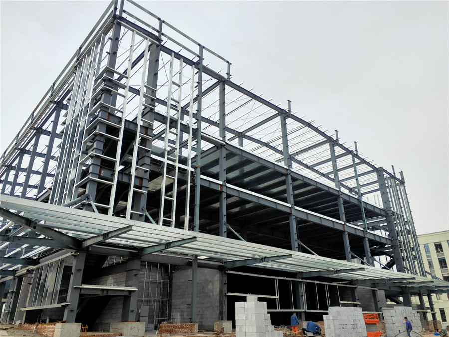 山西鋼結構廠房施工實拍